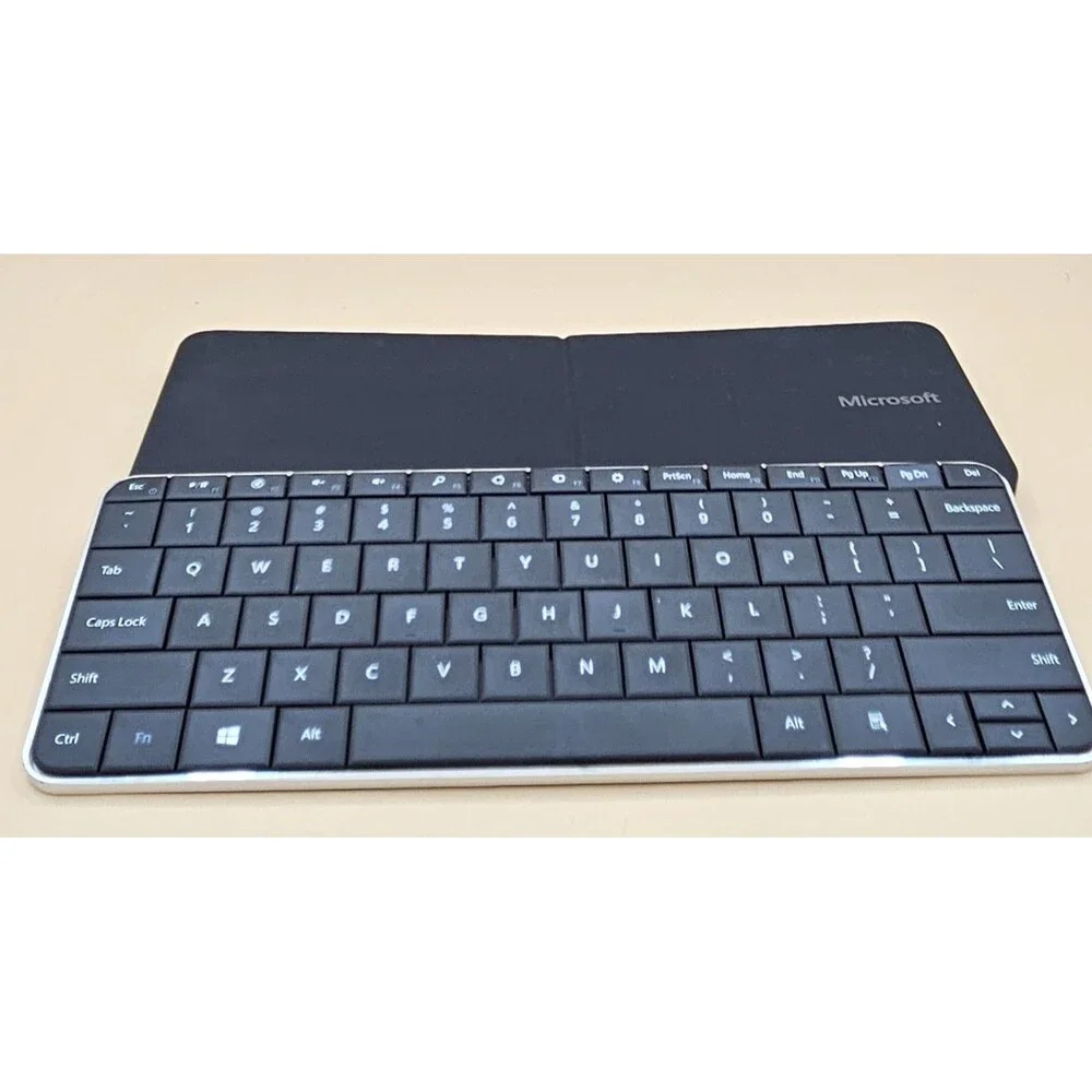 Microsoft Wireless Portable Keyboard